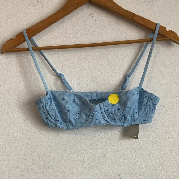 J Crew Womens Eyelet balconette underwire bikini top 32A Calm Blue Color - Picture 5 of 8